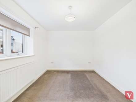 Norden Mead, Milton Keynes, Image 11