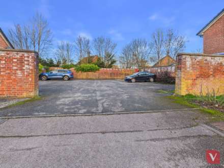 Oregon Way, Luton, Image 9