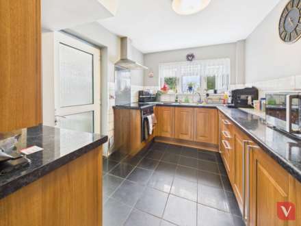 Lime Avenue, Luton, Image 5