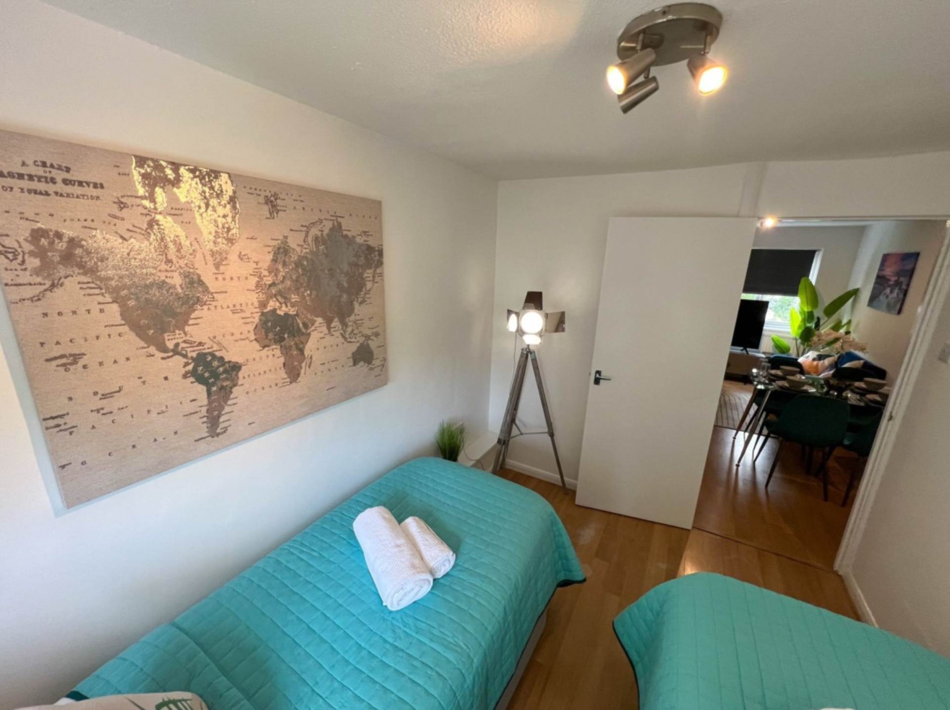 St Peters Way, New Bradwell, Image 11