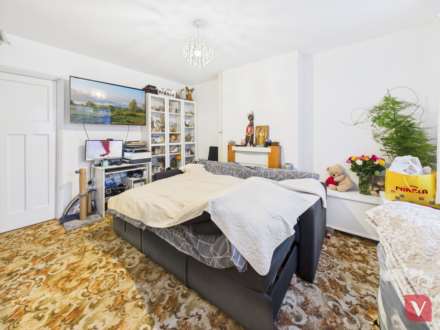 Derwent Road, Luton, Image 2