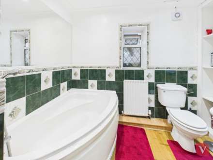 Hill Crescent, Brogborough, Image 8