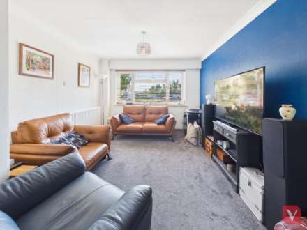 Redgrave Gardens, Luton, Image 7