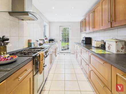 Quickswood, Luton, Image 2