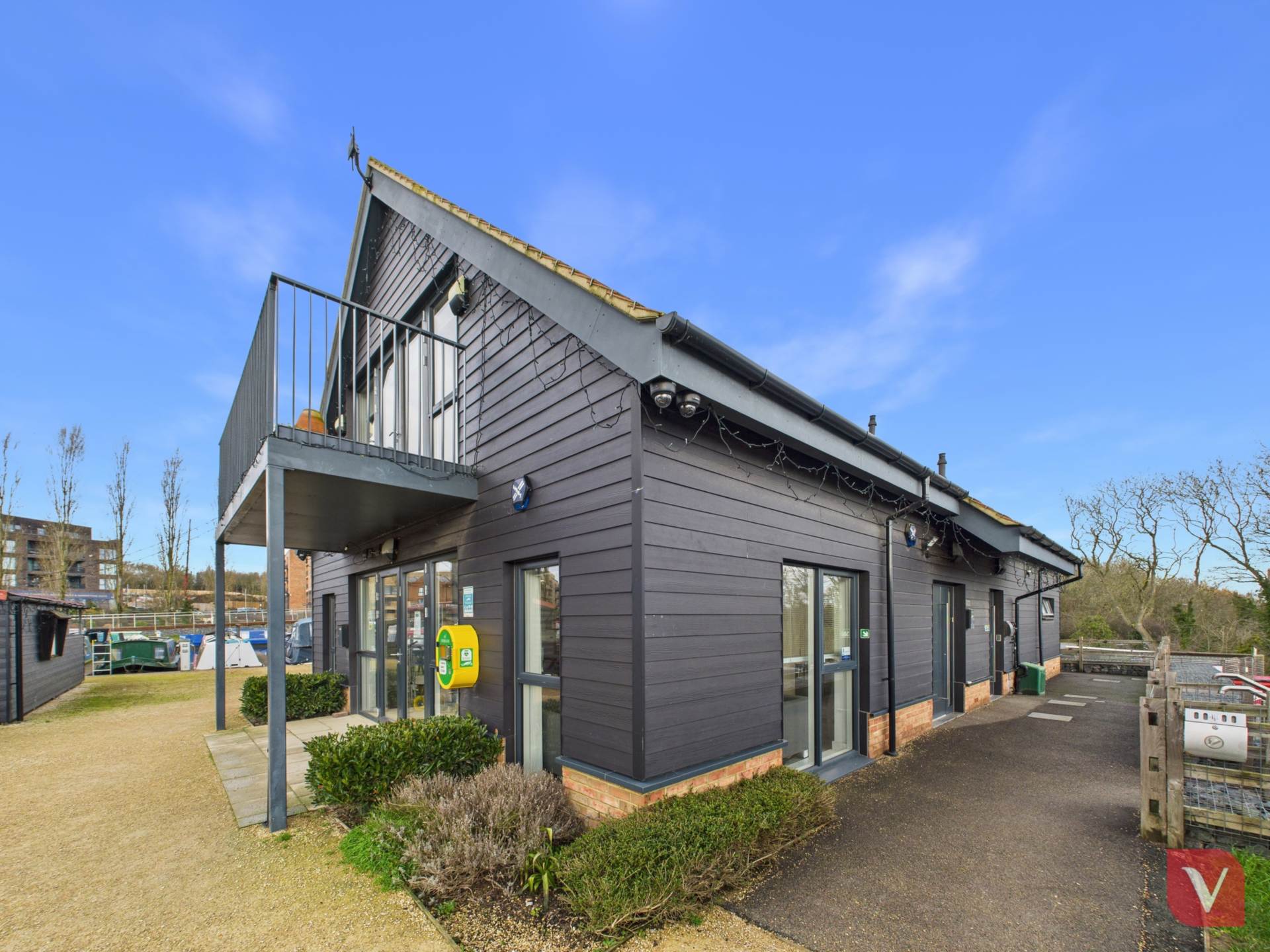 Campbell Wharf Marina, Frobisher Gate, Image 2