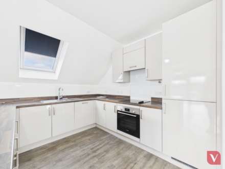 Campbell Wharf Marina, Frobisher Gate, Image 11