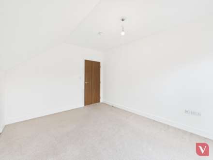 Campbell Wharf Marina, Frobisher Gate, Image 19