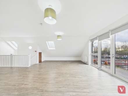 Campbell Wharf Marina, Frobisher Gate, Image 5