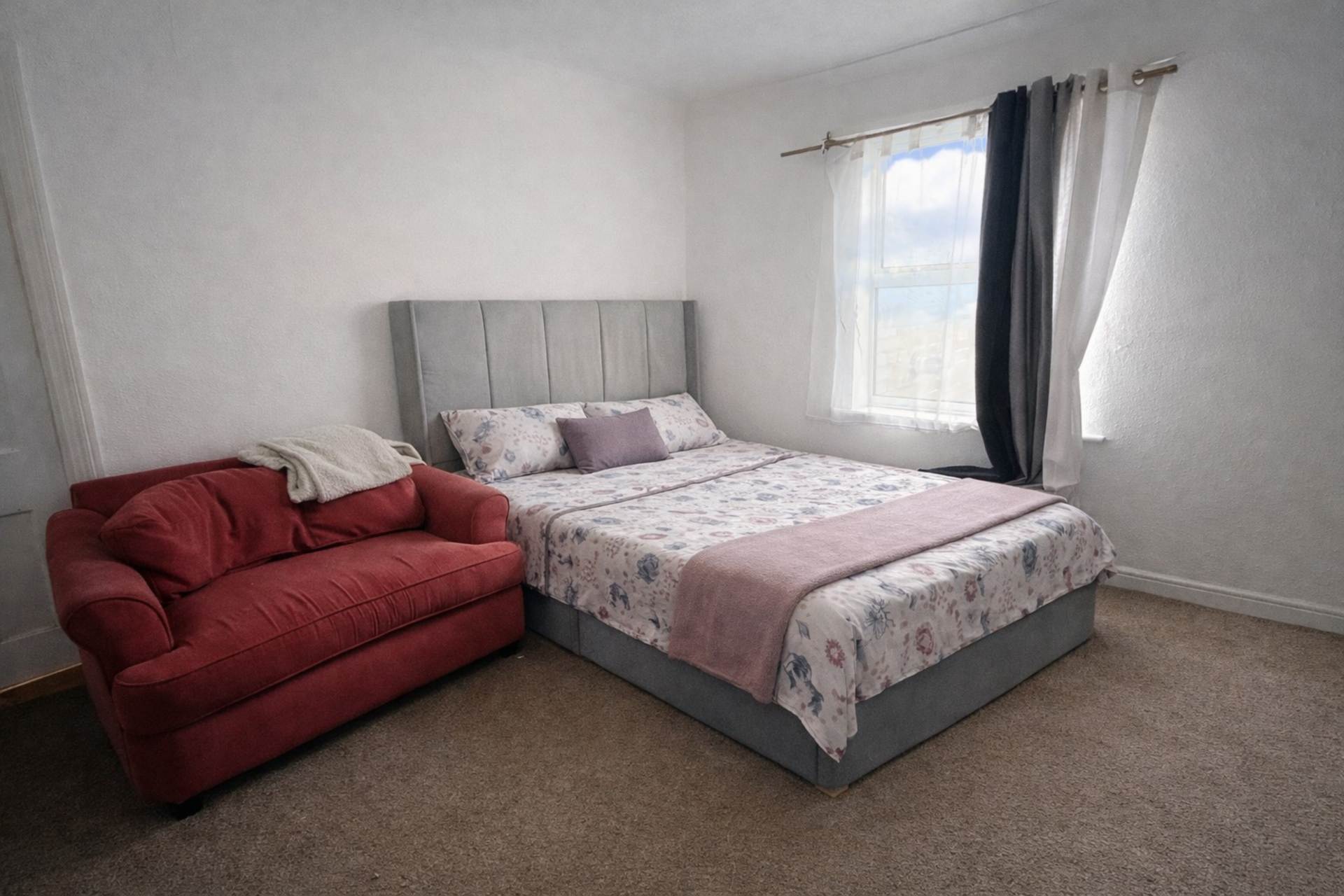 Victoria Street, Dunstable, Image 1