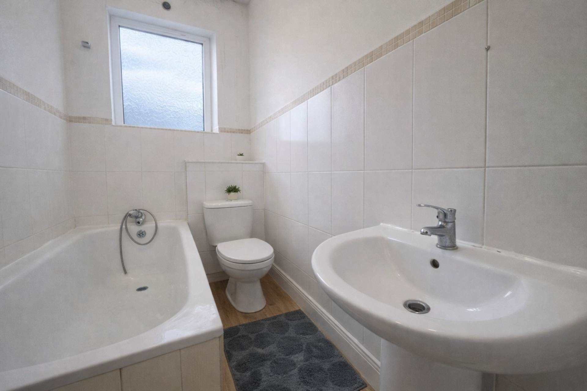 Victoria Street, Dunstable, Image 4