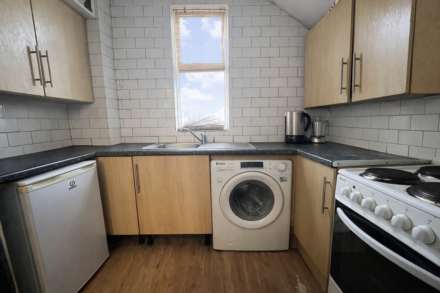 Victoria Street, Dunstable, Image 5