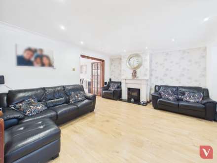 Turnpike Drive, Luton, Image 2