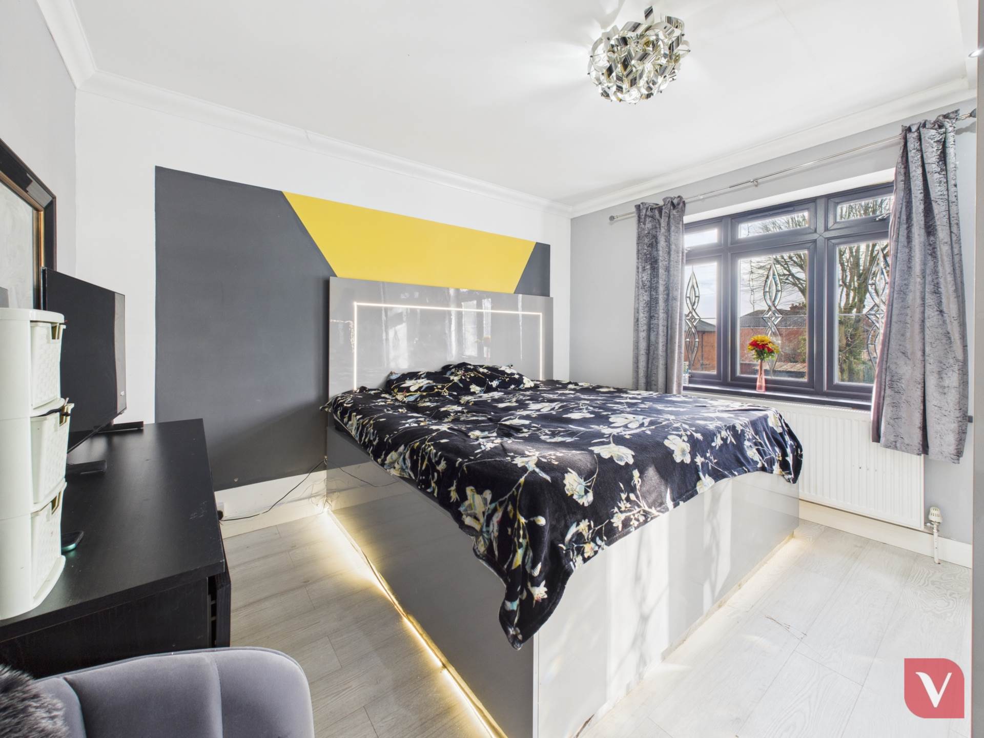 Biscot Road, Luton, Image 10