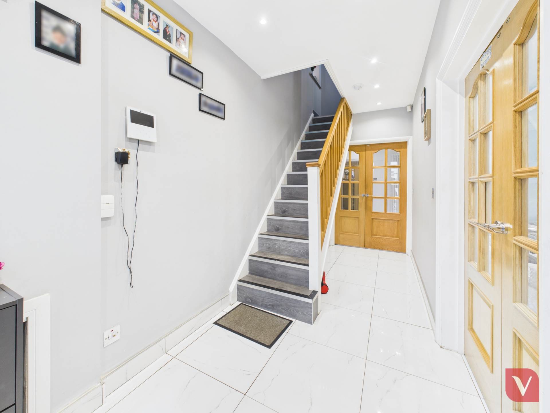 Biscot Road, Luton, Image 2