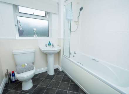 Fitzwilliam Court, Rushden, Image 2