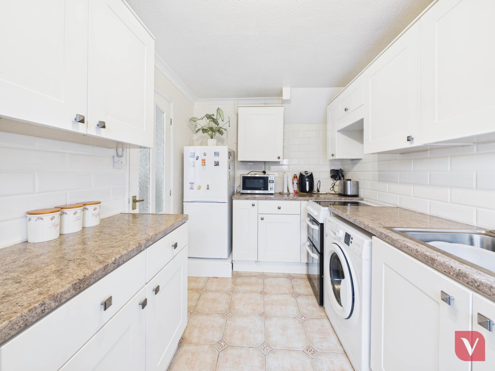 Holgate Drive, Luton, Image 3