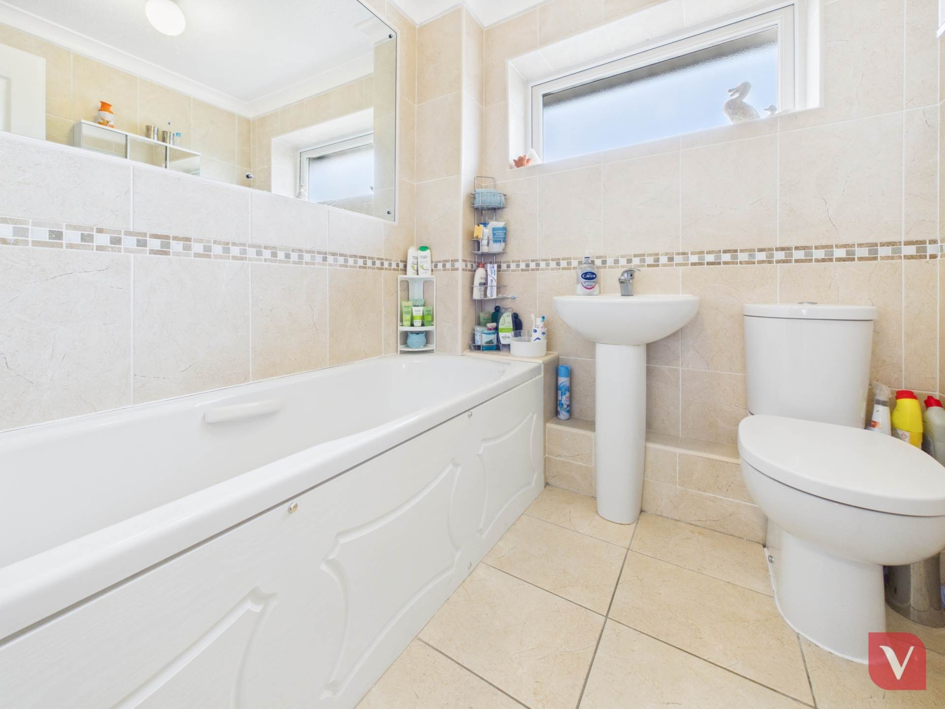 Holgate Drive, Luton, Image 8