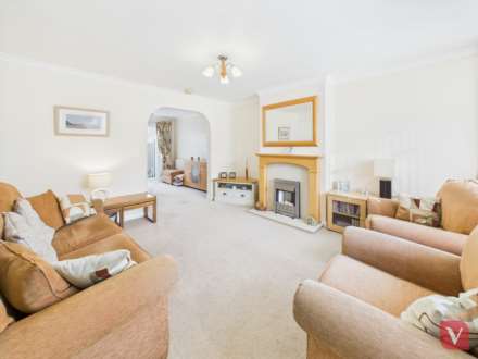 Holgate Drive, Luton, Image 7