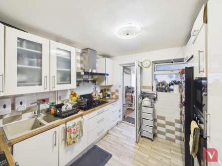 Aydon Road, Luton, Image 3