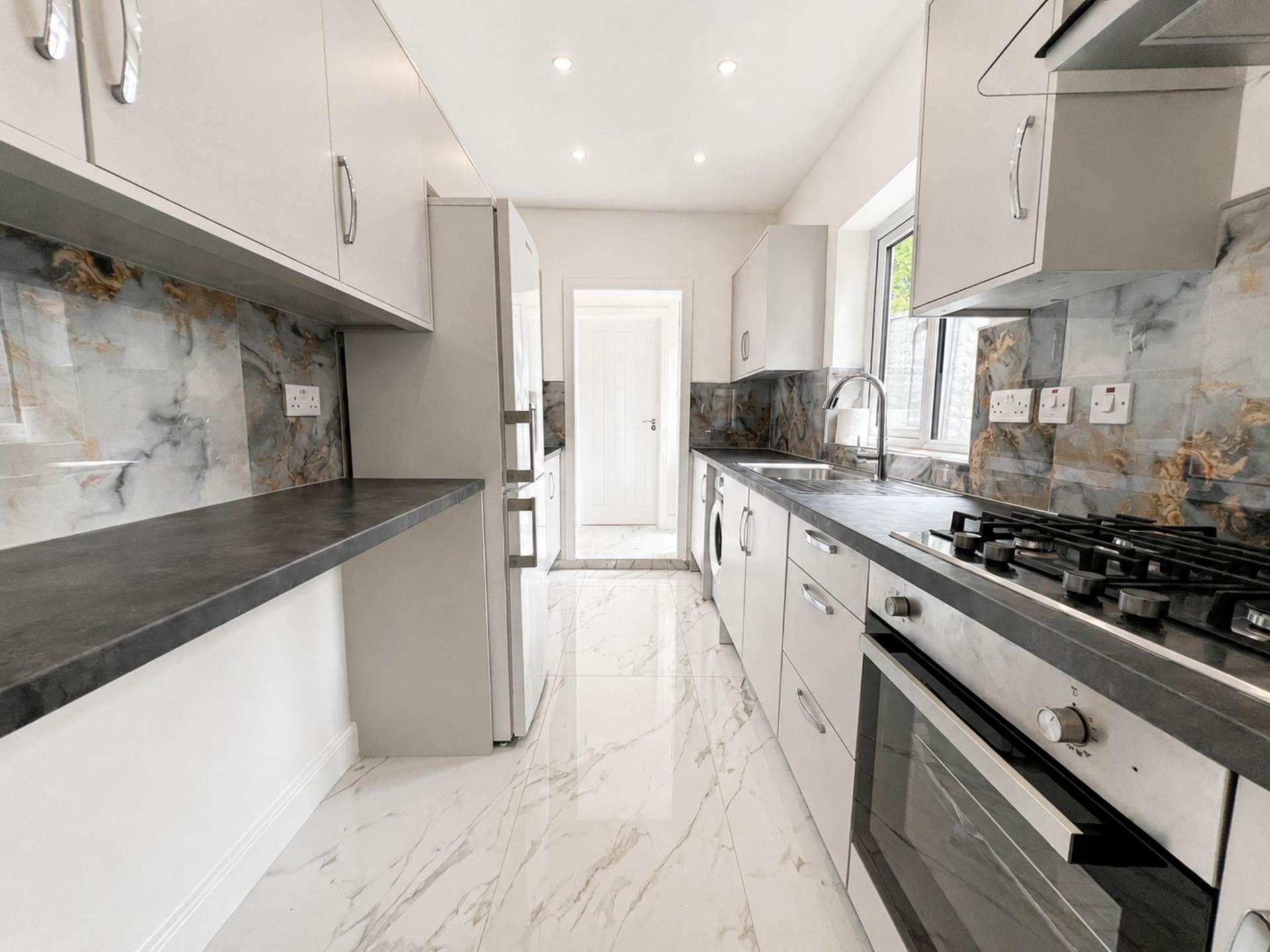 Ferndale Road, Luton, Image 5
