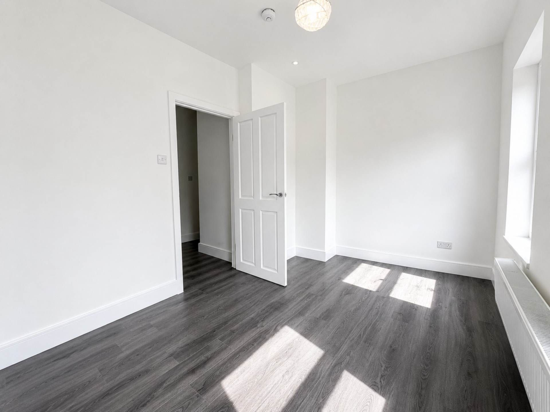 Ferndale Road, Luton, Image 9