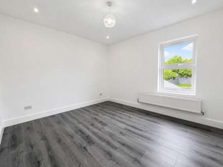 Ferndale Road, Luton, Image 14