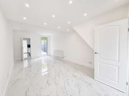 Ferndale Road, Luton, Image 4