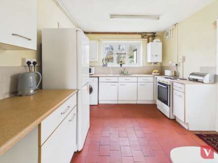 Saltfield Crescent, Luton, Image 5