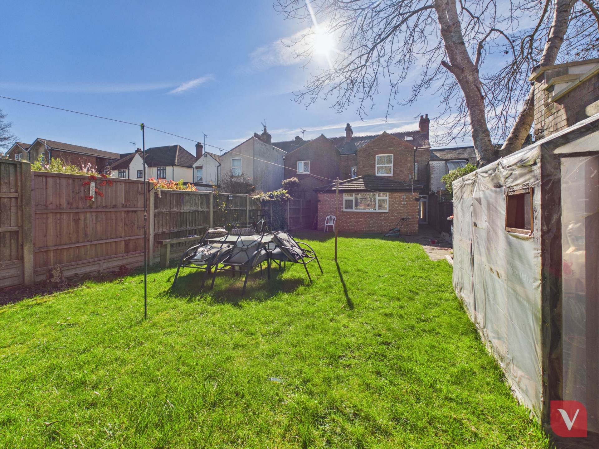 High Street South, Dunstable, Image 14