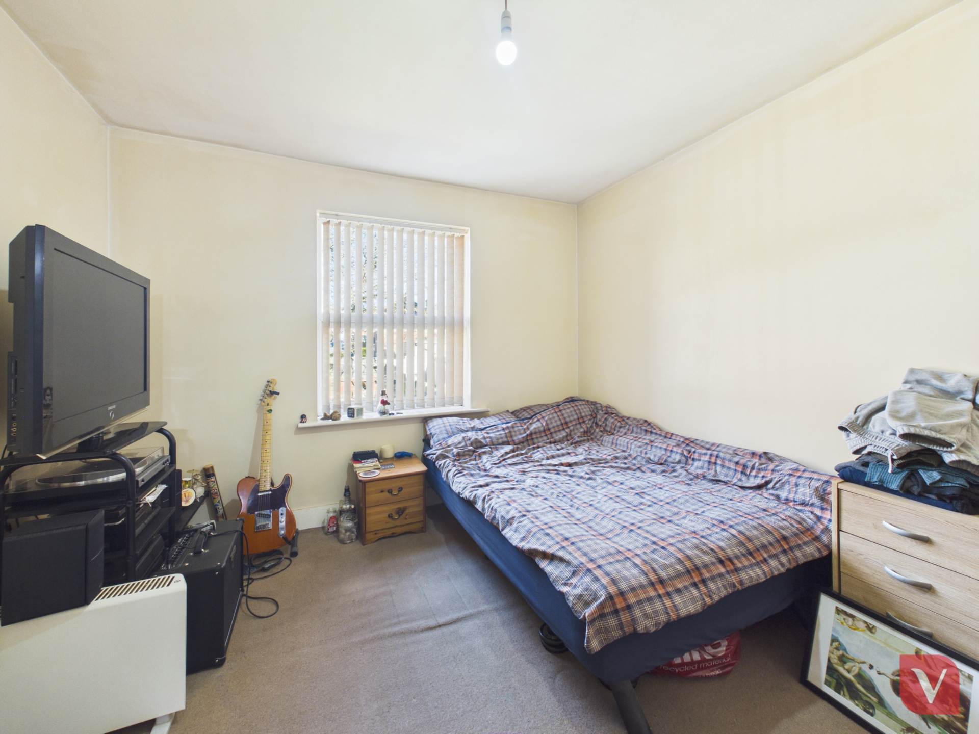 High Street South, Dunstable, Image 15