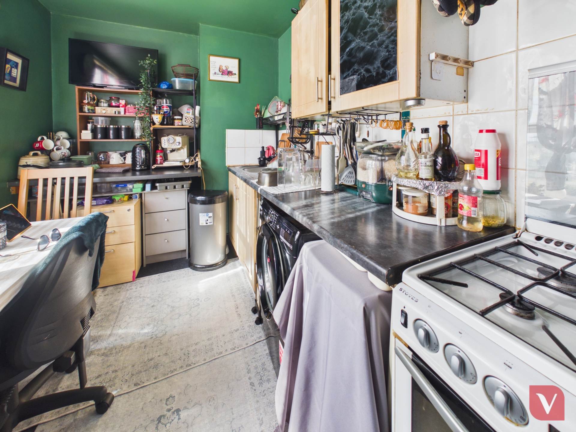 High Street South, Dunstable, Image 23