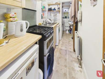 High Street South, Dunstable, Image 11