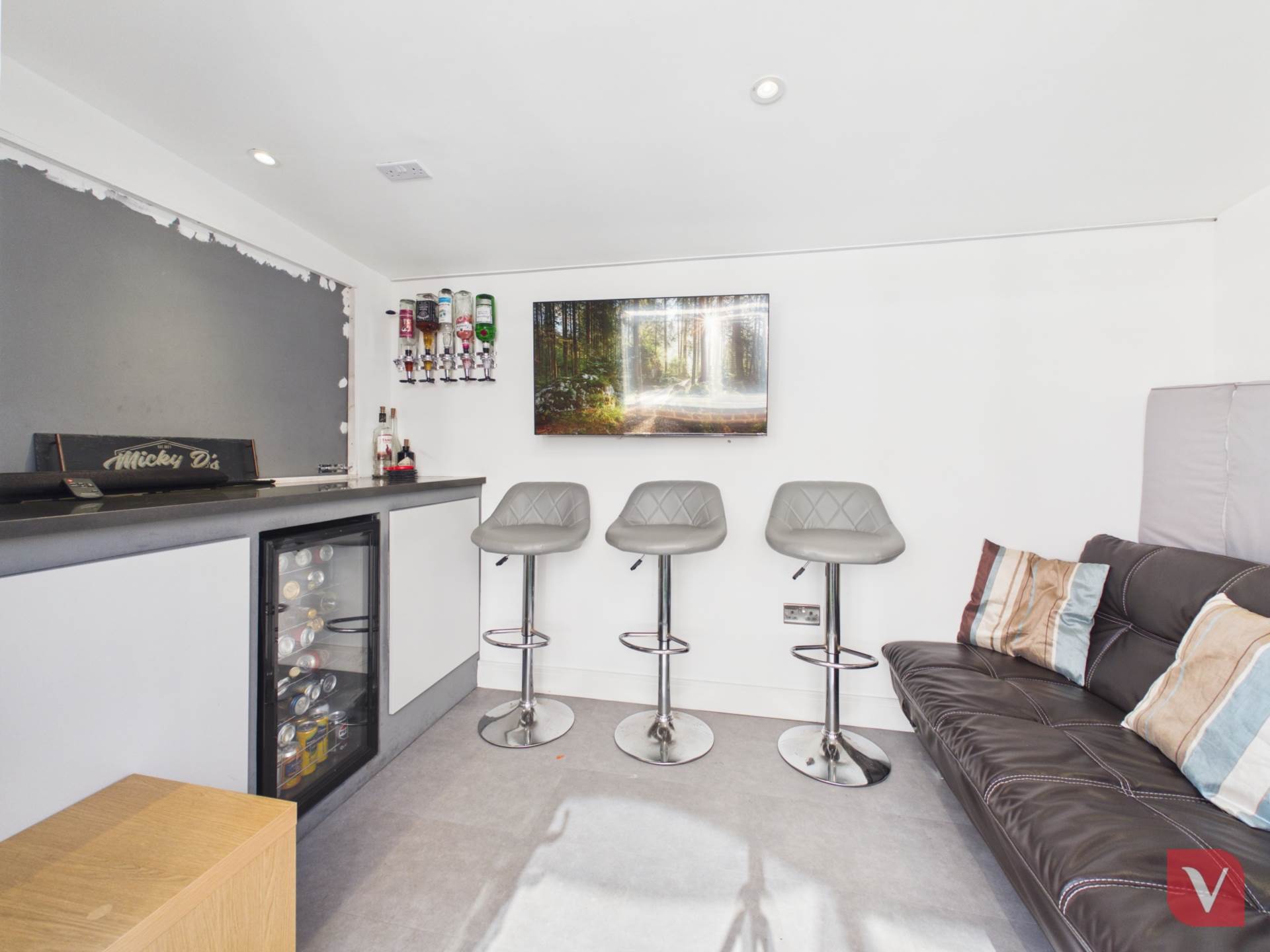 Cheviot Close, Luton, Image 15