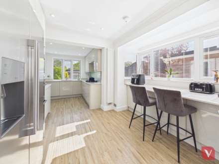Cheviot Close, Luton, Image 6