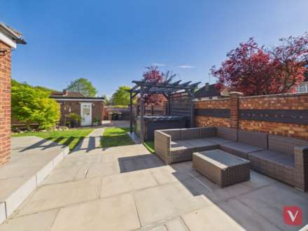 Cheviot Close, Luton, Image 9