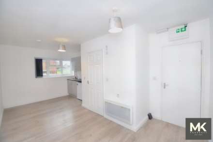 Property For Rent Station Road, Northampton