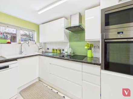 Millford Hill, Harpenden, Image 4