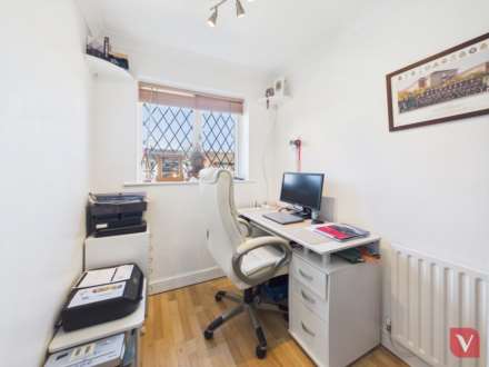 Albury Close, Luton, Image 11