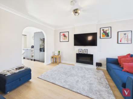 Albury Close, Luton, Image 5