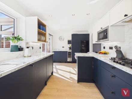 Albury Close, Luton, Image 7