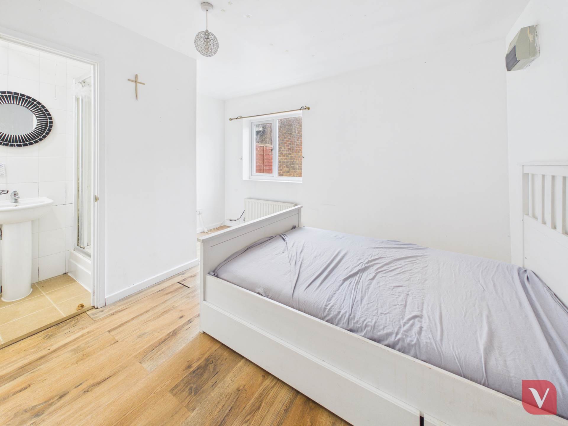 Derby Road, Luton, Image 11