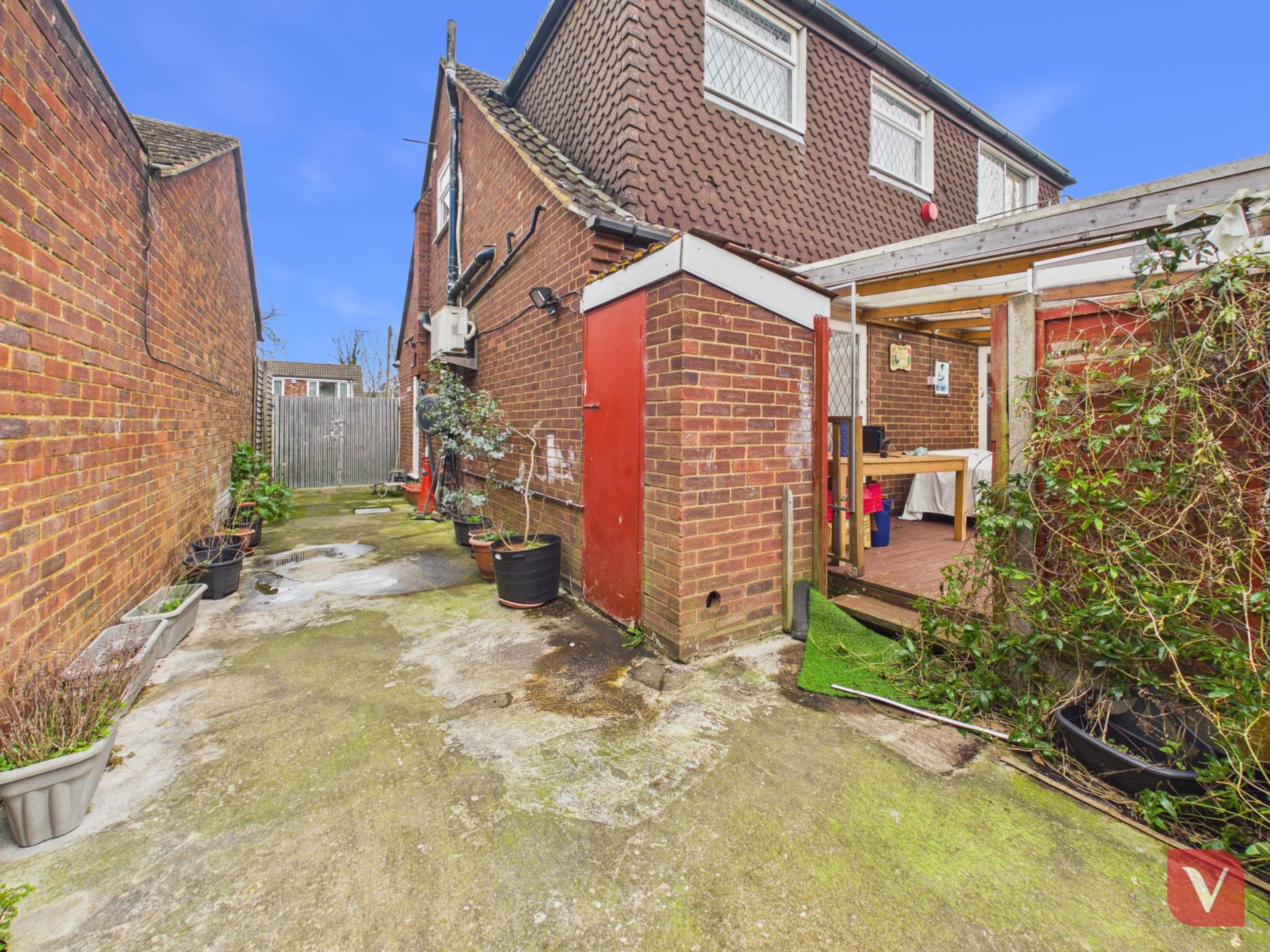 Derby Road, Luton, Image 14