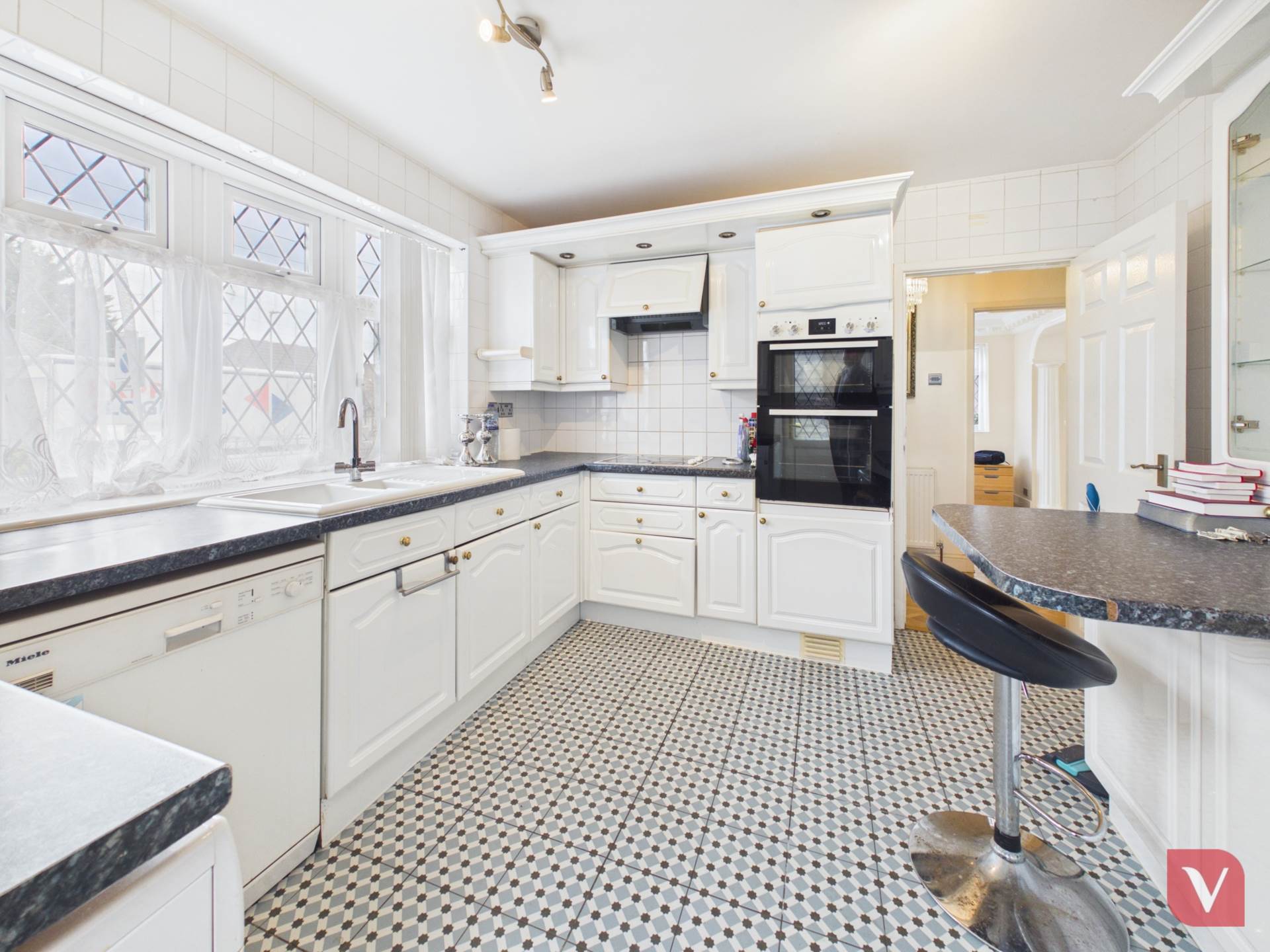 Derby Road, Luton, Image 3