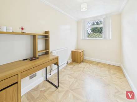 Derby Road, Luton, Image 10