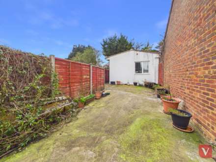 Derby Road, Luton, Image 13