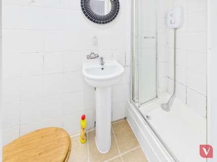 Derby Road, Luton, Image 16