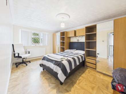 Derby Road, Luton, Image 7