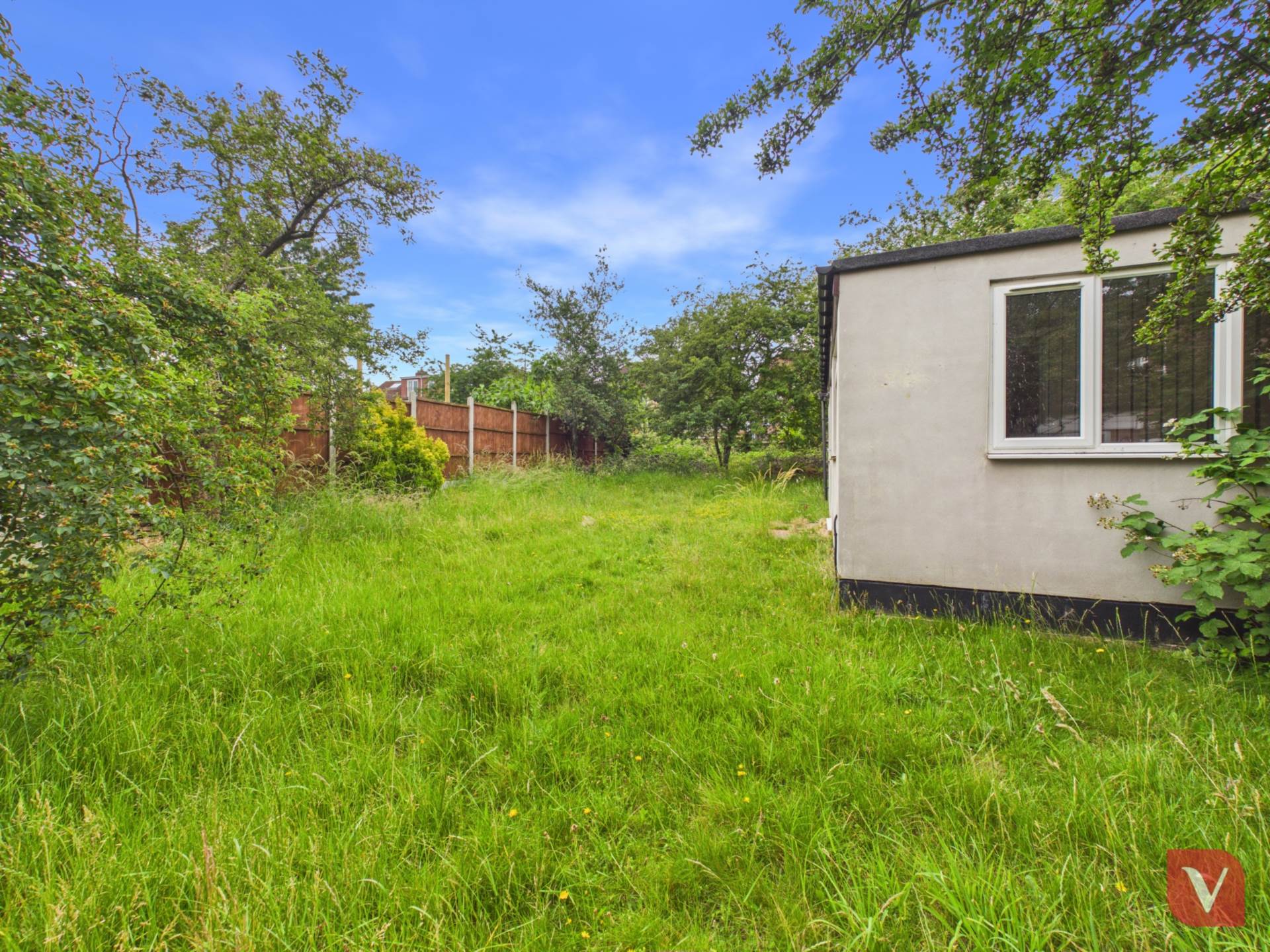 New Bedford Road, Luton, Image 11