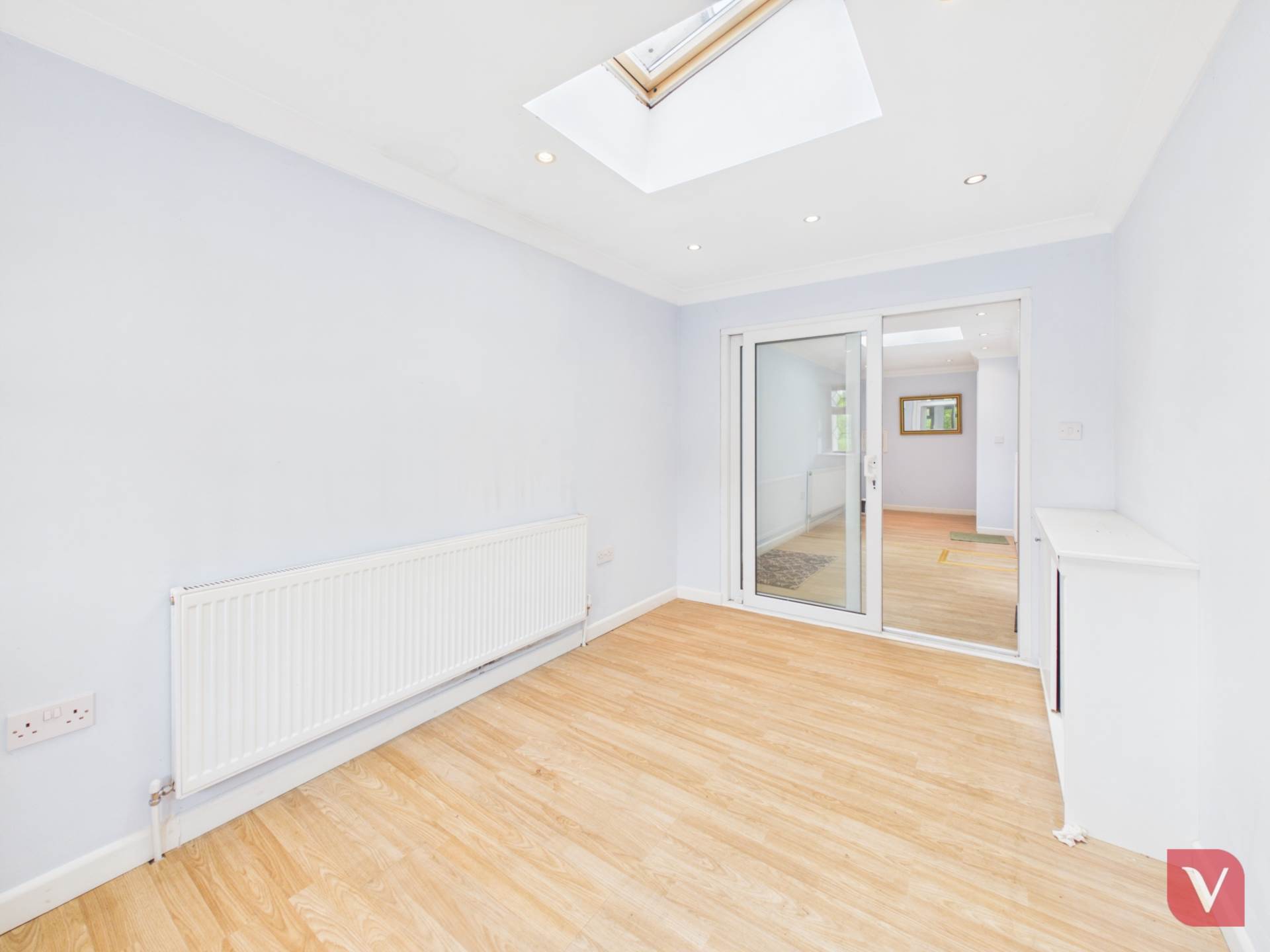 New Bedford Road, Luton, Image 12