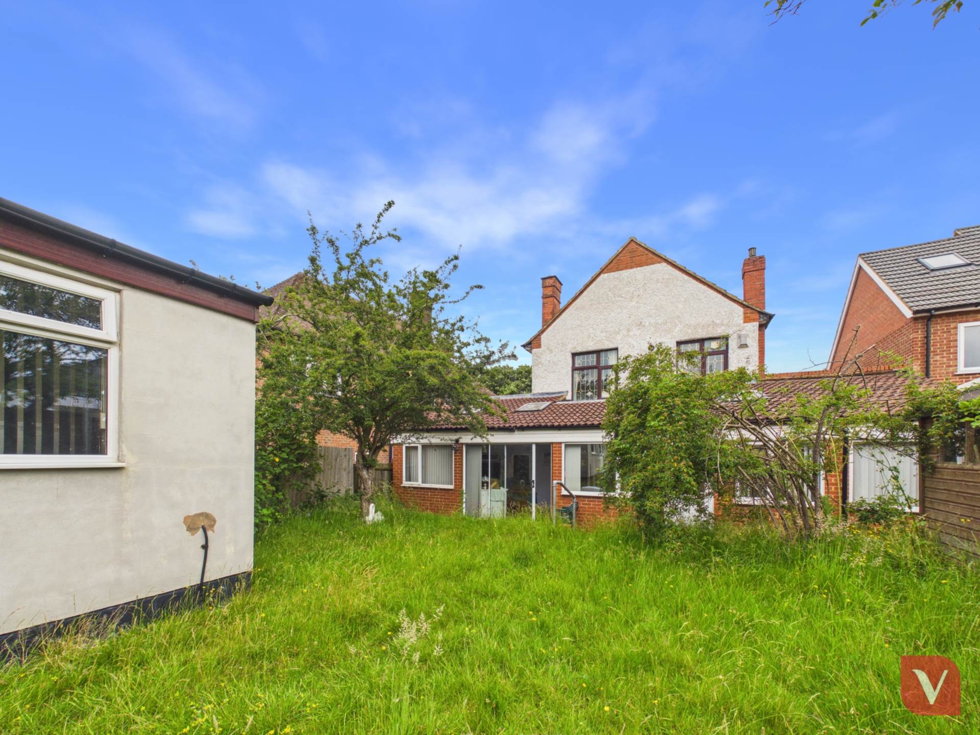 New Bedford Road, Luton, Image 16